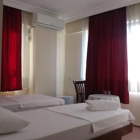 Nice Hotel Hotel 3*